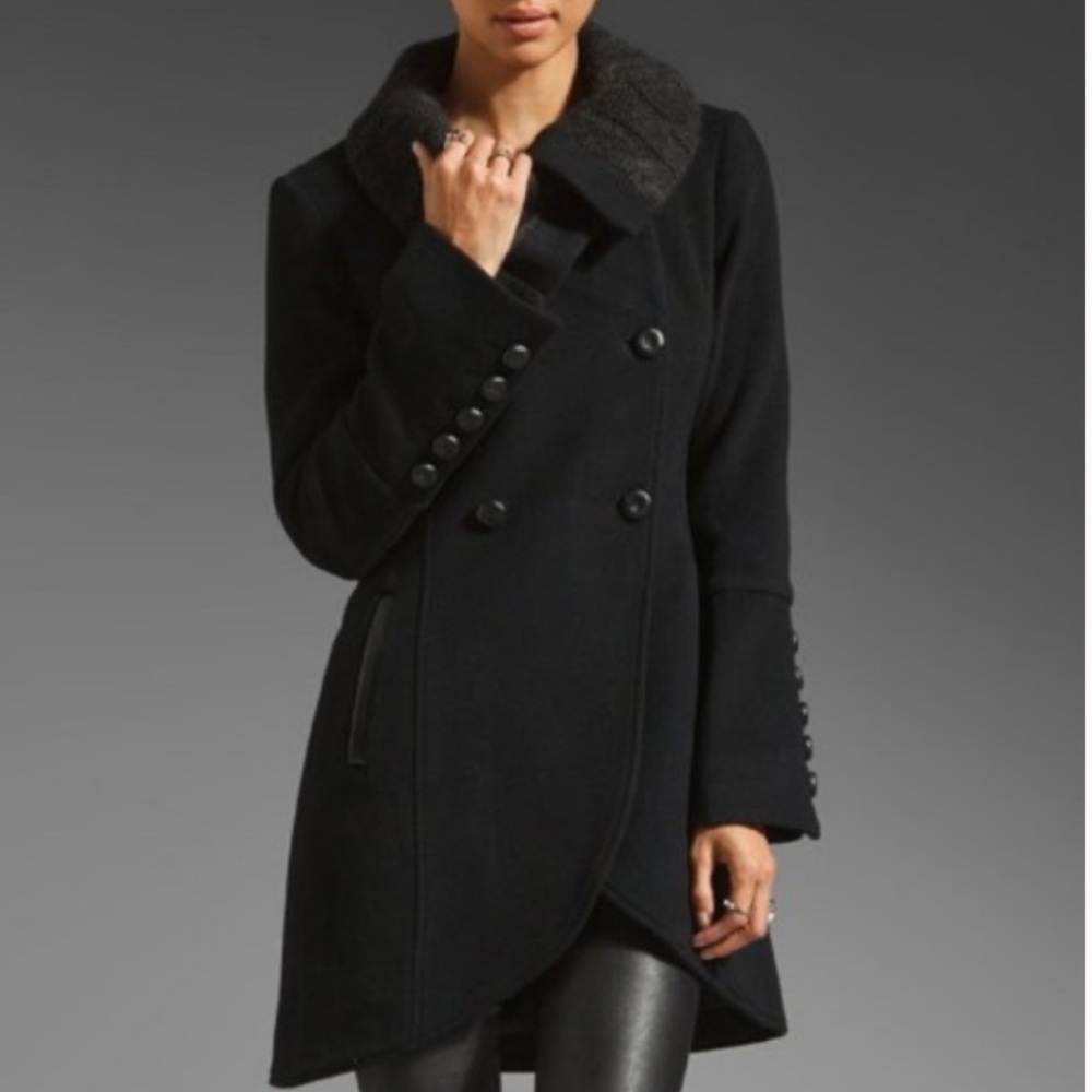 Canadian icon! Mackage “Fran” cable knit collar coat in black US L